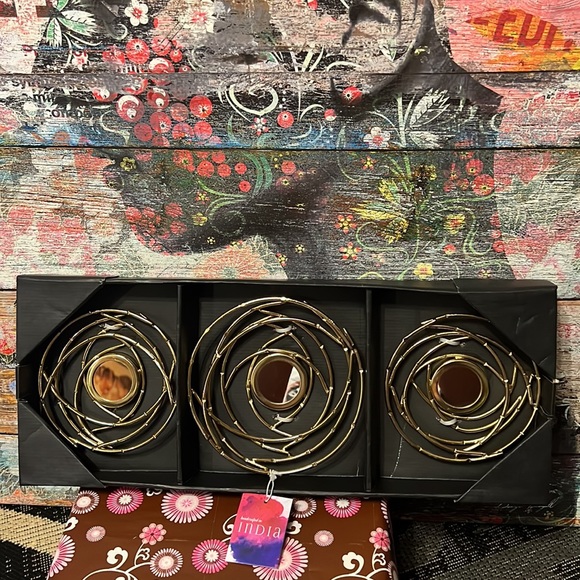 New Set 3 Handcrafted in India Gold-Tone Metal Mirrored “Bird Nests” Wall Decor - Picture 9 of 13